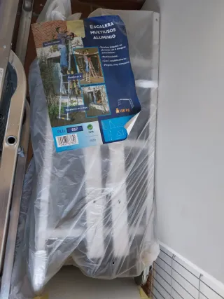 Escalera Multiusos Aluminio Plegable