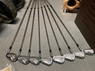 Palos de golf Srixon i-701 Forged