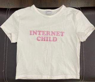 Camiseta Bershka Internet Child Talla pequeña