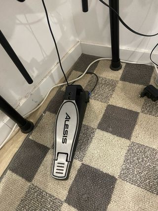 Batería Electrónica Alesis