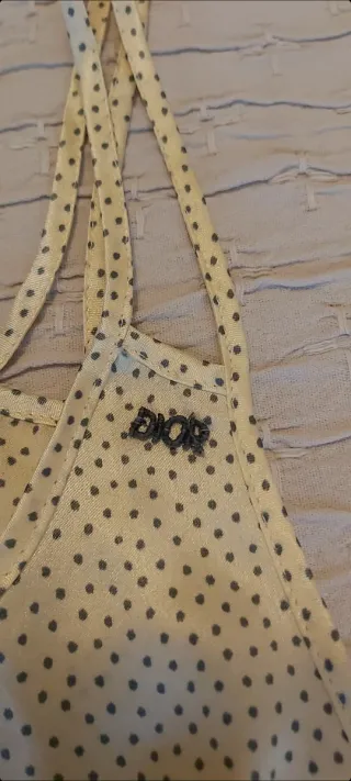 Conjuntos Lencería, encajes, sedas, etc.