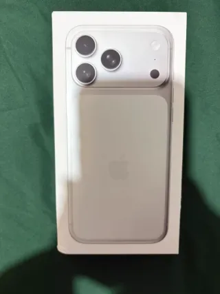 iPhone 17 Pro Max 256GB Plata