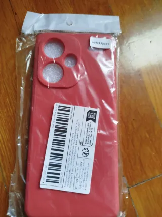 Funda móvil roja