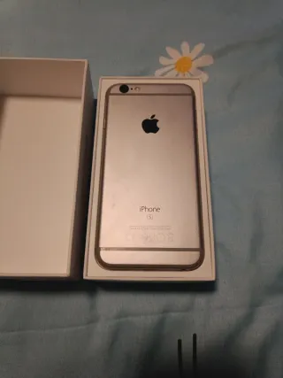 iPhone 6s (64GB, Grigio)