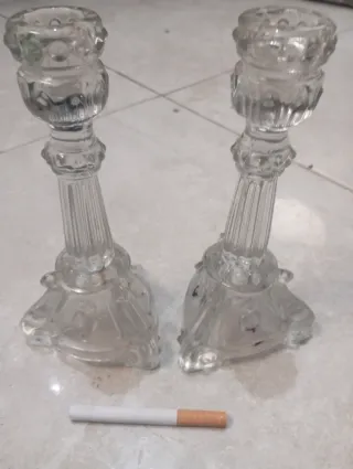 Candelabros antiguos de cristal