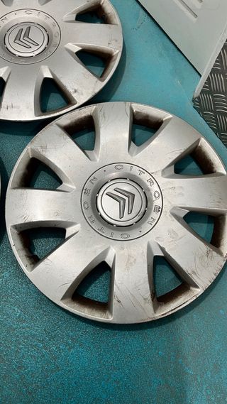 Tapacubos Citroën 16 (3 unidades)