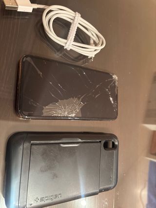 iPhone XS 64GB con scatola originale e cavo in regalo