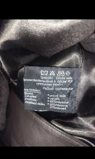 Cappotto in vera pelle con cappuccio