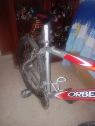 Bicicleta Orbea Dakar Roja
