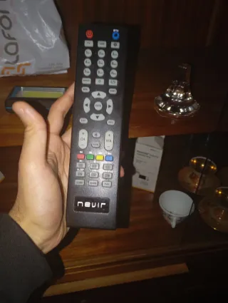 Mando a distancia Nevir