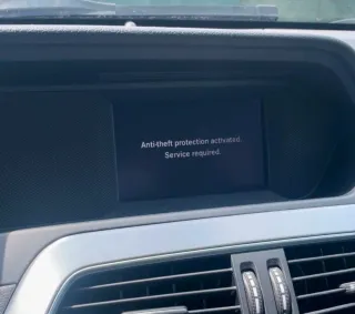 Desbloqueo y codificación radios mercedes-benz