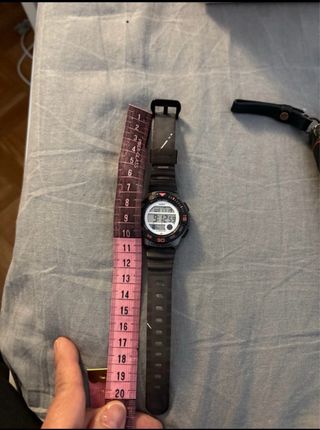 Reloj Casio Digital Negro y Rojo