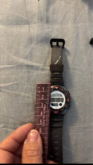 Reloj Casio Digital Negro y Rojo