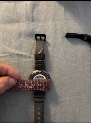 Reloj Casio Digital Negro y Rojo