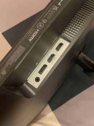 Pantalla Omen 2k Negra PC Televisión