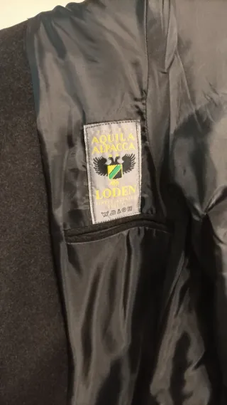 Abrigo de mujer de cachemir azul marino