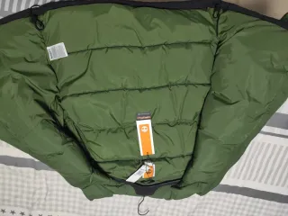 Chaqueta Timberland verde y negra