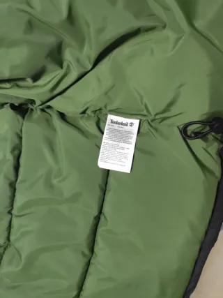 Chaqueta Timberland verde y negra