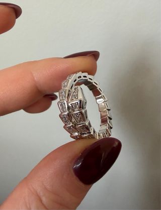 Anillo estilo SerpentiBulgari