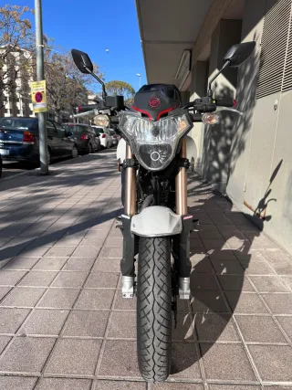 Keeway RKV 125 Blanca