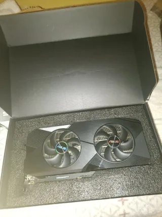 Tarjeta Gráfica AMD Radeon RX 7900 XT