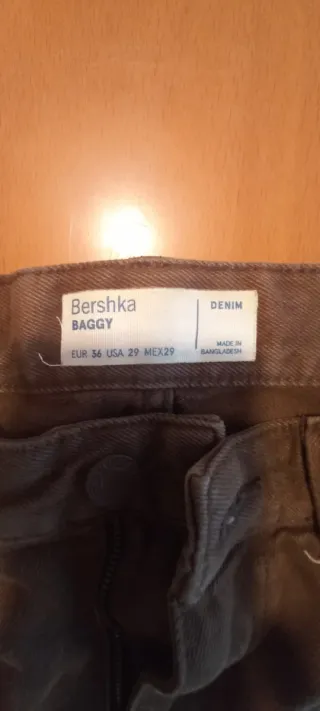 Pantalón vaquero marrón