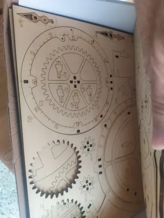 Puzzle 3D Madera ROKR Reloj Péndulo LK501