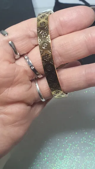 Bracciale Guess oro con logo