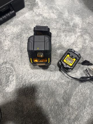 Nivel Láser Dewalt 18V 2 Líneas Cruzadas