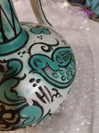 Porrón artesanal decorado