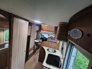 MC LOUIS GLAMYS 22 2012