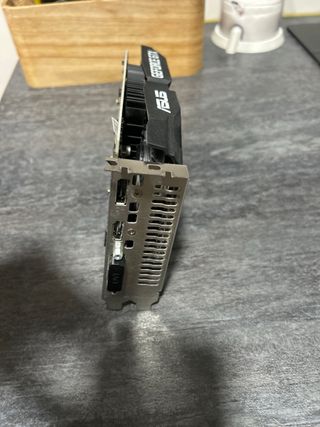 Tarjeta Gráfica ASUS Geforce GTX 1650