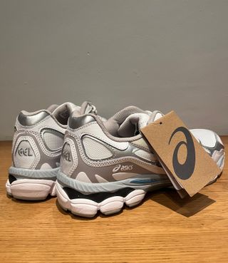 Asics GEL-NYC Plata/Blanco Talla 42