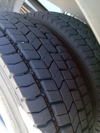 Renault Midlum  2012