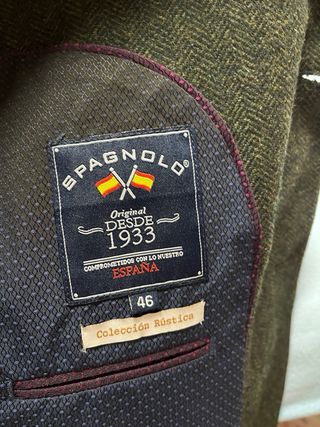 Americana española verde y marrón