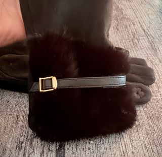 Guantes de invierno negros con pelo