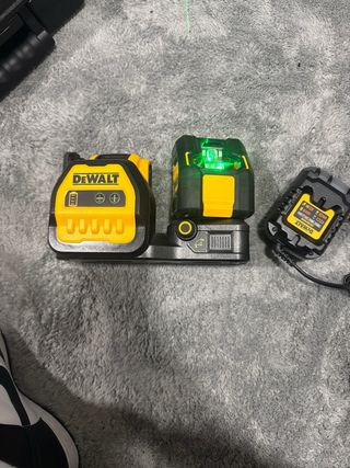 Nivel Láser DeWalt DCE088G18 Verde 12V/18V