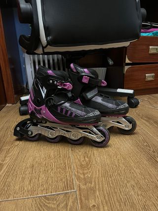 Patines en línea 3 ruedas morado