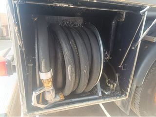 Camión cisterna gasóleo