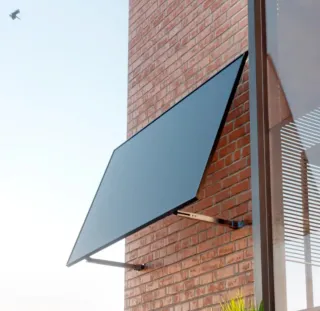 Soporte regulable para placa solar