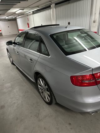 Audi A4 2015