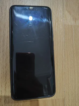 Huawei Mate 20 Pro per parti