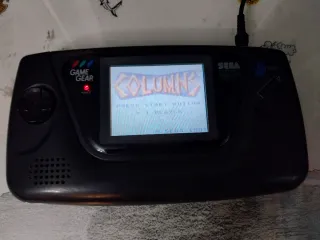 CONSOLA SEGA GAME GEAR FUNTE Y JUEGO