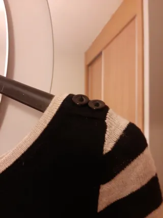 Vestido de punto rayas beige y negro