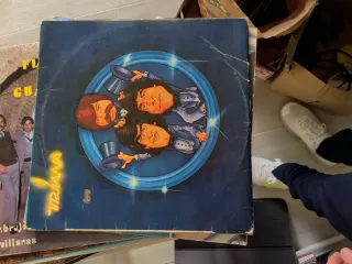 Tocadiscos Vinilo con Mando y Vinilos