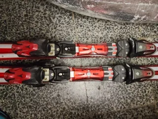 Esquís de Carving Atomic