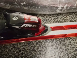 Esquís de Carving Atomic