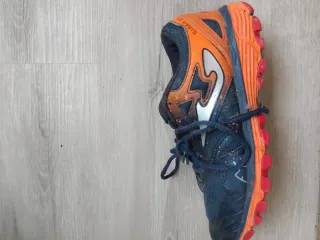 Zapatillas Joma Azul y Naranja