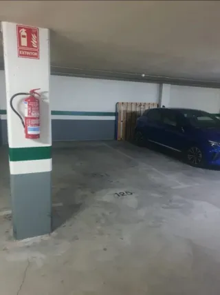 ALQUILER PLAZA GARAJE EN NOVA LLAR II