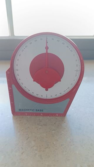 Transportador de ángulos métrico